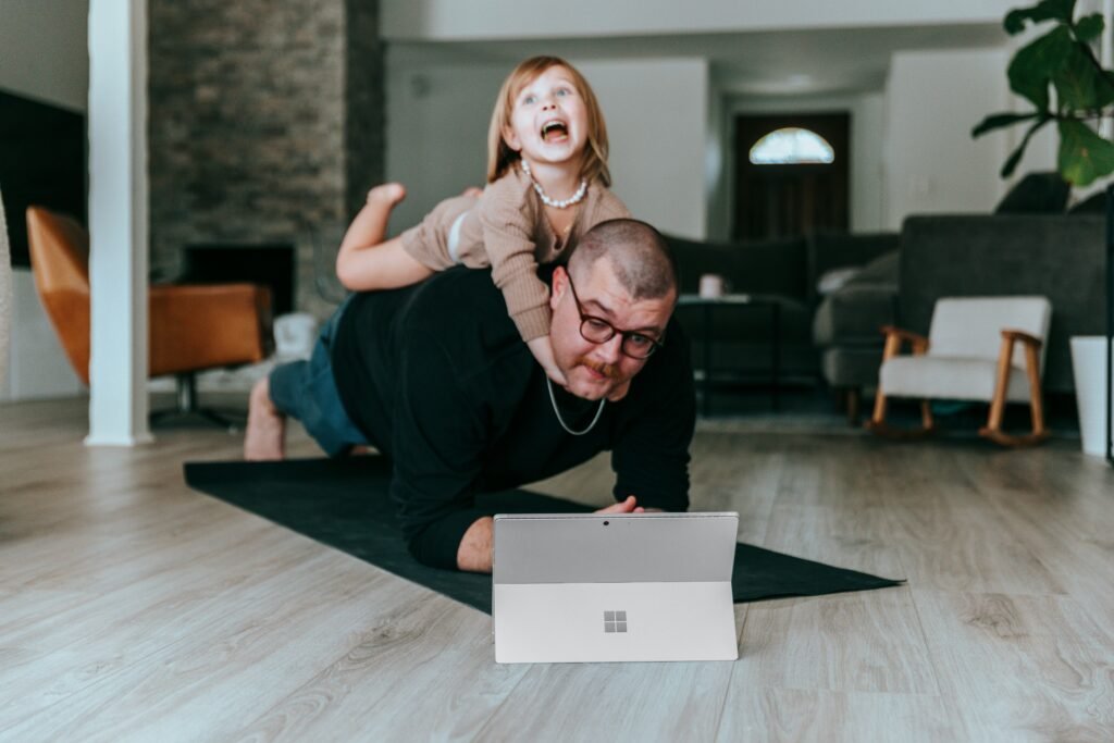 Surface GLQHgBMCwbA unsplash